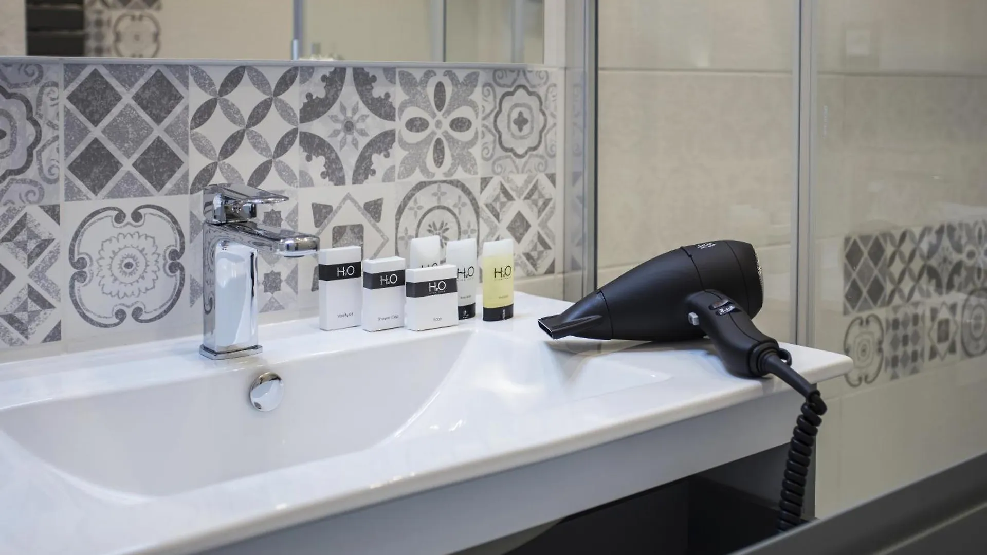 Hotel Vestay George V *